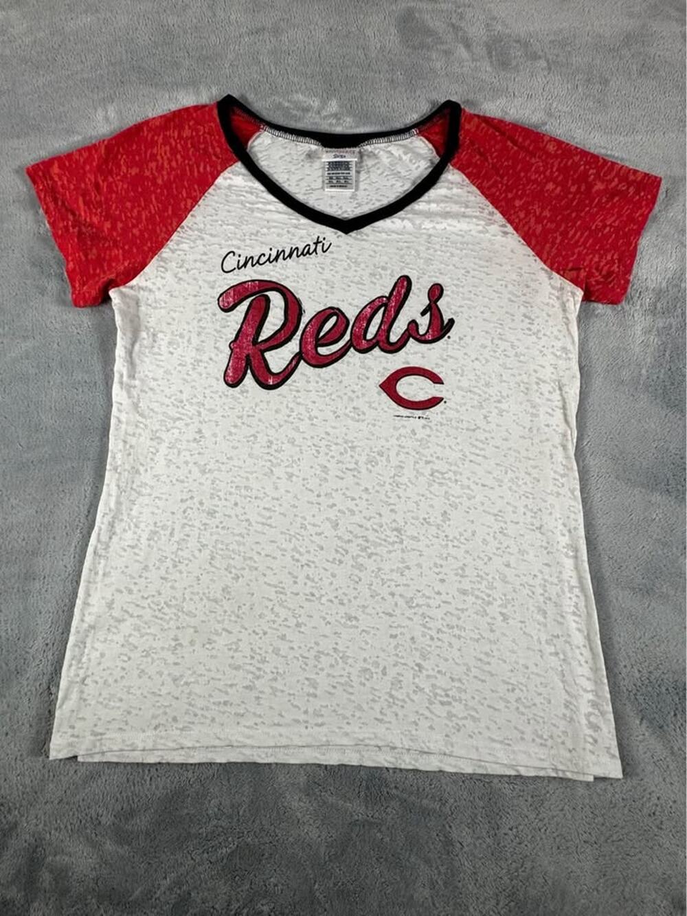 Ladies cut Cincinnati Reds Raglan Tee XL